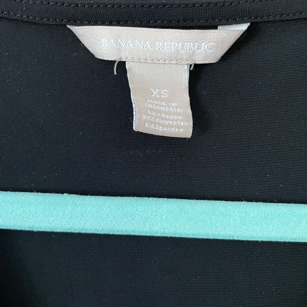 Banana Republic Top - Picture 3 of 4